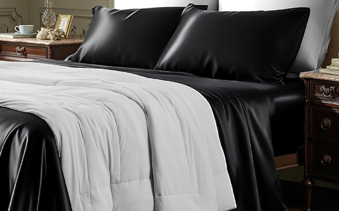4 Piece Satin Queen Sheet Set 4 Piece Satin Queen Sheet Set