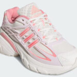 Adidas Womens Adistar Cushion XLG 2 0 Shoe in Haze Coral