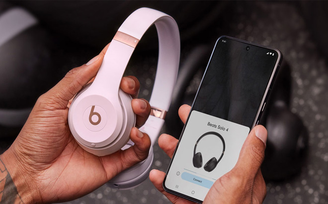 Beats Solo4 On Ear Wireless Headphones in Use Beats Solo4 On Ear Wireless Headphones in Use