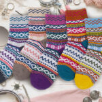 Fauson 5 Pairs Womens Wool Socks on the Table