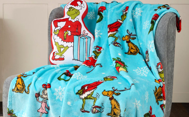 Grinch Holiday Throw and Pillow Set