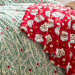 Hallmark Holiday Printed Plush Throw