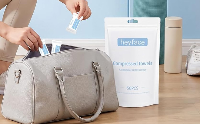 Heyface Compressed Towels Tablets 50 Piece on the Floor