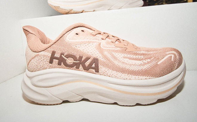 Hoka Womens Clifton 10 Athletic Shoe Hoka Womens Clifton 10 Athletic Shoe