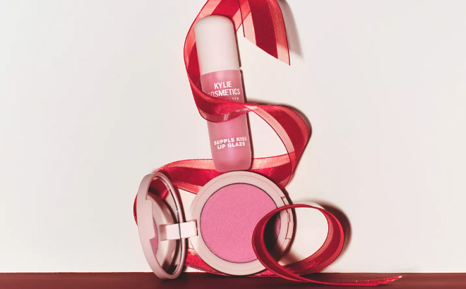 Kylie Cosmetics 2 Piece Hybrid Blush Supple Kiss Lip Glaze Duo Gift Set