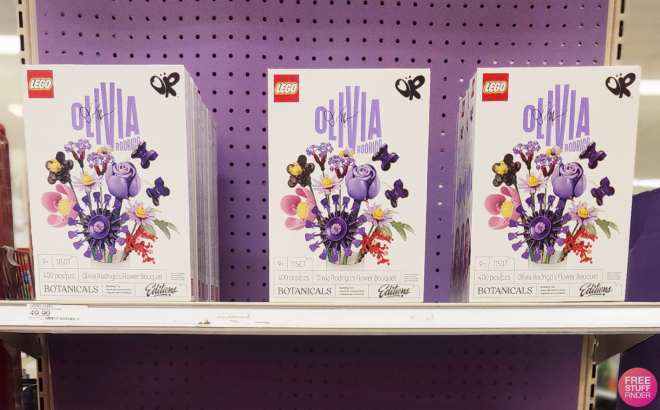 LEGO Botanicals Olivia Rodrigos 400 Piece Flower Bouquet Set