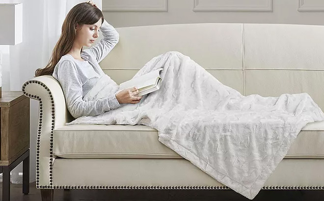 Madison Park Oversized Faux Fur Throw Blanket