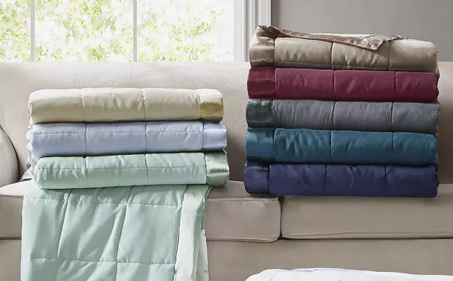 Madison Park Windom Lightweight Down Alternative Blankets with Satin Trim Madison Park Windom Lightweight Down Alternative Blankets with Satin Trim