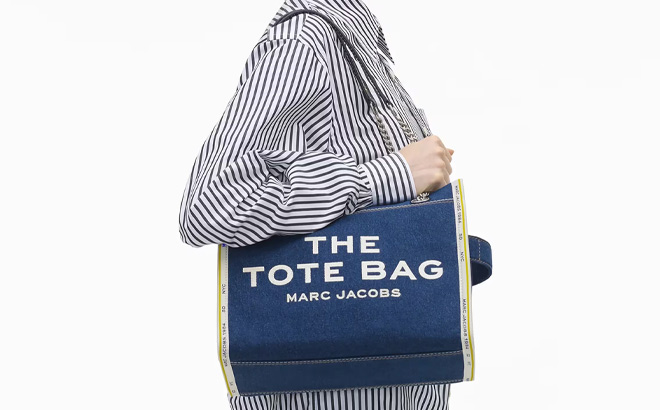 Marc Jacobs The Denim Chain Medium Tote Bag Marc Jacobs The Denim Chain Medium Tote Bag