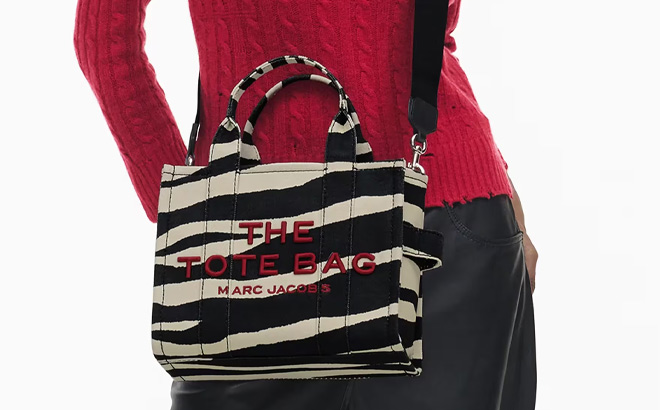 Marc Jacobs The Zebra Canvas Small Tote Bag Marc Jacobs The Zebra Canvas Small Tote Bag