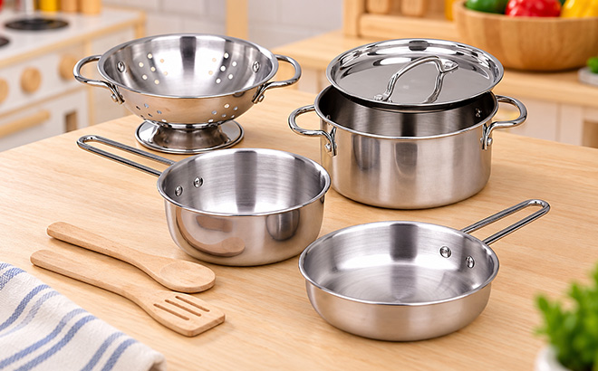 Melissa Doug Stainless Steel 8 Piece Play Kitchen Set