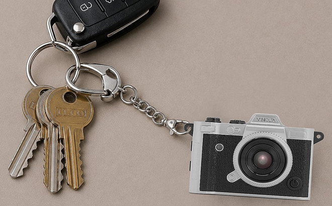 Minolta MNBM1 20MP 2K Video Mini Keychain Camera and SD Card