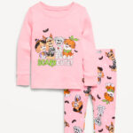 Old Navy Licensed Graphic Snug Fit Toddler Baby Pajama Set on Gray Backroung