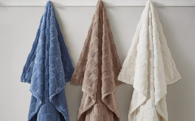 Premier Comfort Cozy Check Jacquard Sherpa Throw 1 Premier Comfort Cozy Check Jacquard Sherpa Throw 1