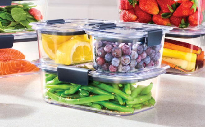 Rubbermaid Brilliance Leak Proof Food Storage Containers