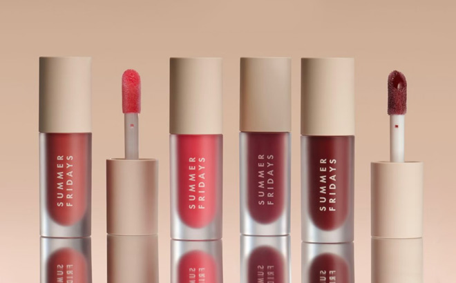 Summer Fridays Dream Lip Oil on the Table Summer Fridays Dream Lip Oil on the Table