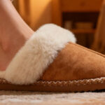 Womens Fuzzy Slippers