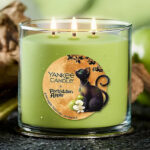 Yankee Candle Forbiden Apple 3 Wick Candle